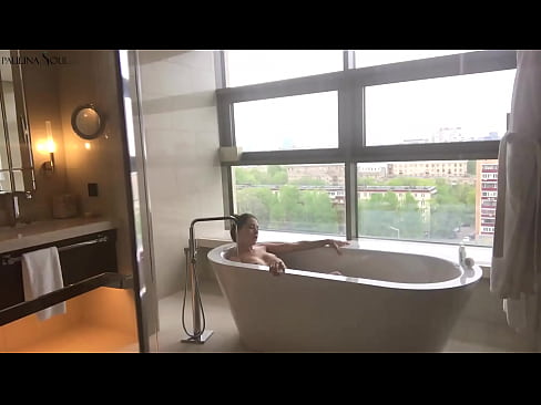 ❤️ Hiiglaslik beib kirglikult oma tussu riivimas vannitoas ️❌ Pornovideo at et.com-porn-mz.ru ️❤