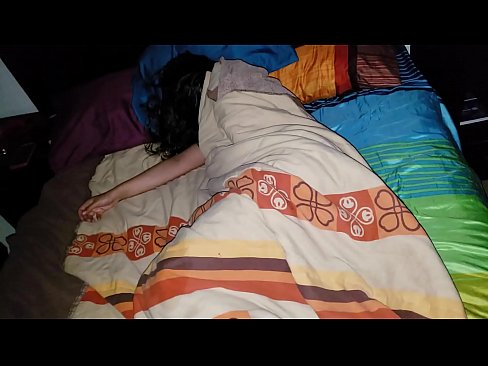 ❤️ Kasupoeg sõimab oma noort kasuema, kui ta magab. ️❌ Pornovideo at et.com-porn-mz.ru ️❤